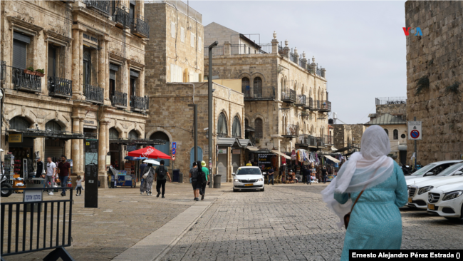 Tras los ataques de Hamás a Israel, en Jerusalén se respira una extraña calma.