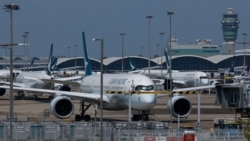 Pesawat Cathay Pacific di Bandara Internasional Hong Kong, Tiongkok, 7 Agustus 2024. (Tyrone Siu/REUTERS)