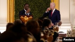 Rais Biden akishiriki chakula cha jioni na viongozi waliohudhuria mkutano wa ushirikiano baina ya Marekani na Afrika uliofanyika Washington Desemba 14,2022.