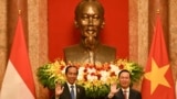 TT Jokowi hội đàm với “Tam trụ” ĐCSVN trong 3 ngày ở Hà Nội, không có ông Trọng, giữa tin đồn về sức khoẻ của nhà lãnh đạo cao tuổi.