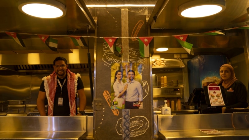 Kemeriahan Warnai Suasana Jelang Pernikahan Putra Mahkota Yordania