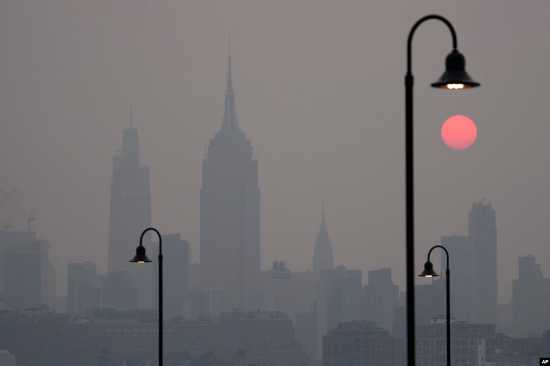 Fuegos artificiales del 4 de julio contaminaron Nueva York tanto como  incendios de Canadá