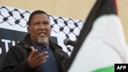 De nombreux musulmans africains (comme ici en Afrique du Sud) ont exprimé leur solidarité avec les Palestiniens de Gaza bombardés par Israël.