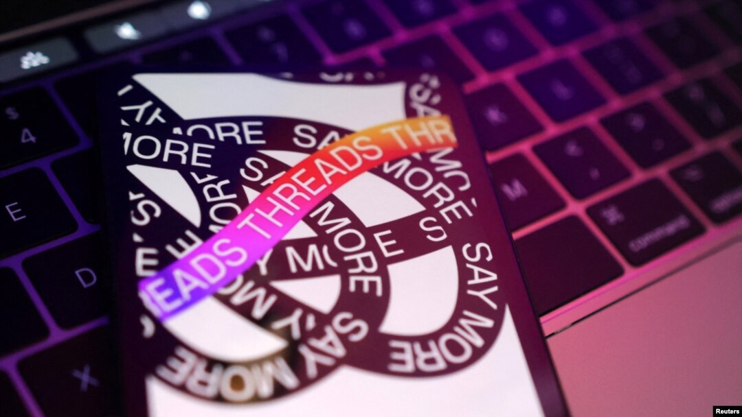 Logo aplikasi Meta Threads terlihat pada ilustrasi yang diambil, 6 Juli 2023. (Foto: REUTERS/Dado Ruvic)