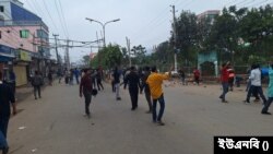 হবিগঞ্জ শহরে শায়েস্তানগর এলাকায় বিএনপি নেতা-কর্মী ও পুলিশের মধ্যে সংঘর্ষ হয়। ১০ ডিসেম্বর, ২০২৩।