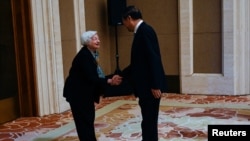 美国财政部长珍妮特·耶伦（Janet Yellen）2023年7月8日在北京与中国国务院副总理何立峰会面。（媒体联访照片）