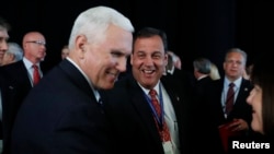 Ish nën-presidenti Mike Pence së bashku me ish Guvernatorin e Nju Xhersit, Chris Christie