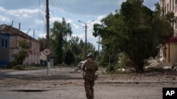 Фото: архівне фото, український солдат у Курській області, 16 серпня