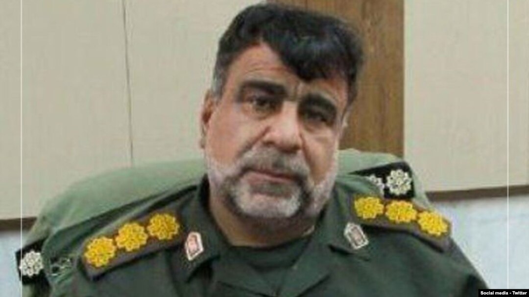  د ایران د وژل شوي پوځي مشر دا انځور اېرنا خبري اژانس خپور کړی او په اېکس رسنۍ کې د خراسان ډایري په نوم له پاڼې څخه هم خپور شوی.