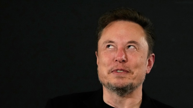 Elon Musk Perkenalkan AI Chatbot "Grok" yang Bisa 'Bercandya' dan Akses X