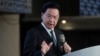台外长吴钊燮抨击北京干预台湾大选，希望中国也有选举