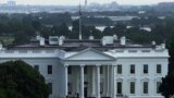 USA, Washington, Hostage and wrongful detainee flag at the White house (Foto: Reuters)