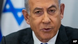 Izraelski premijer Benjamin Netanyahu predsjedava sastankom kabineta u vojnoj bazi Kirya, u kojoj se nalazi izraelsko Ministarstvo odbrane, u Tel Avivu, Izrael, 24. decembra 2023. godine.