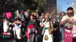 Manifestan San Francisco Pwoteste Kont Lidè Pwisans Mondyal kap Asiste Rankont APEC la 