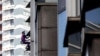 “蜘蛛侠”攀爬马尼拉摩天大楼，声援菲律宾的海洋主权诉求