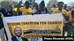 Vatsigiri veCCC vari muSouth Africa vachitambira mutungamiri wavo, VaNelson Chamisa.