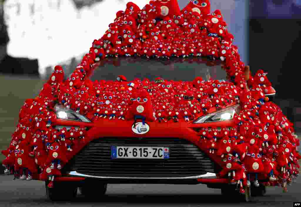 The Phryge car appears at the Place de la Concorde during the Paris 2024 Paralympic Games Opening Ceremony in Paris, France, Aug. 28, 2024.