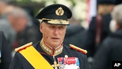 FILE - King Harald V of Norway leaves Notre Dame cathedral after attending the Luxembourg funeral of the Grand Duke Jean of Luxembourg, May 4, 2019. The king was implanted with a temporary pacemaker Saturday.
