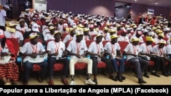 Secretários dos Comités de Ação do Partido (CAP) do MPLA no encontro com João Lourenço, Luanda, 26 agosto 2024