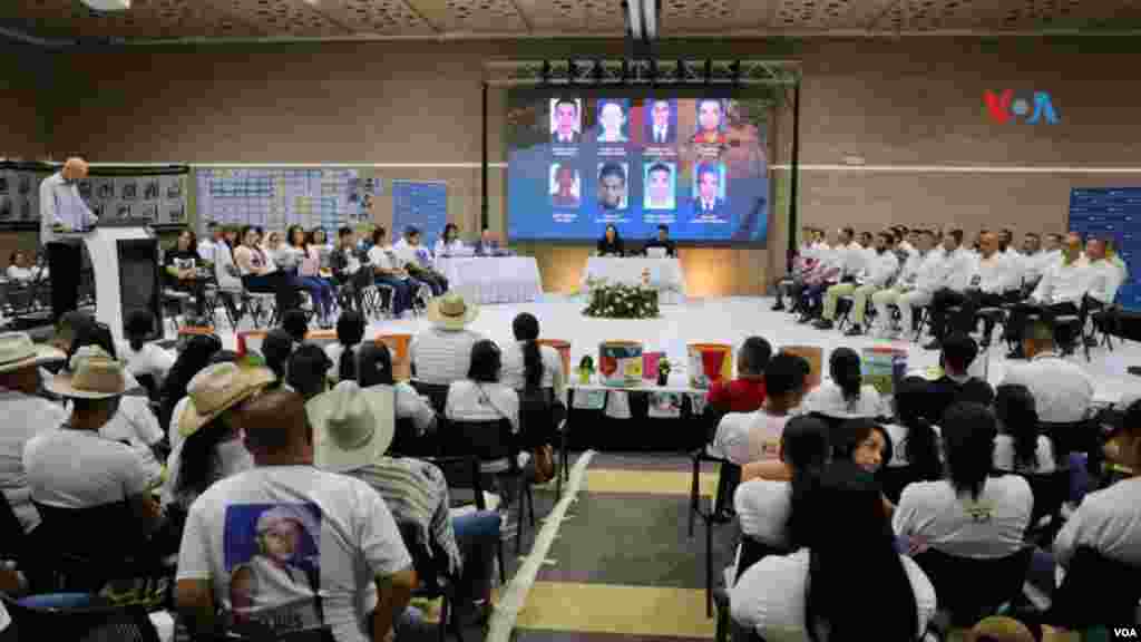 Audiencia de la sala de reconocimiento de la Jurisdicción Especial para la Paz, un mecanismo establecido tras los Acuerdos de Paz de Colombia, firmados en La Habana en 2016. [Foto: Sergio Leon/Pixammo]