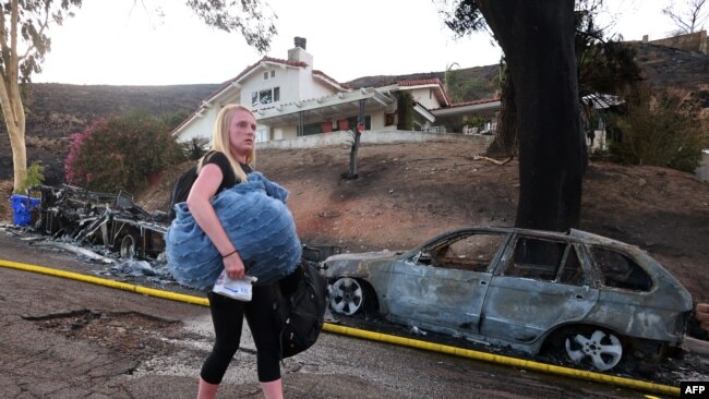 En Fotos | Siguen los esfuerzos para controlar incendios en California