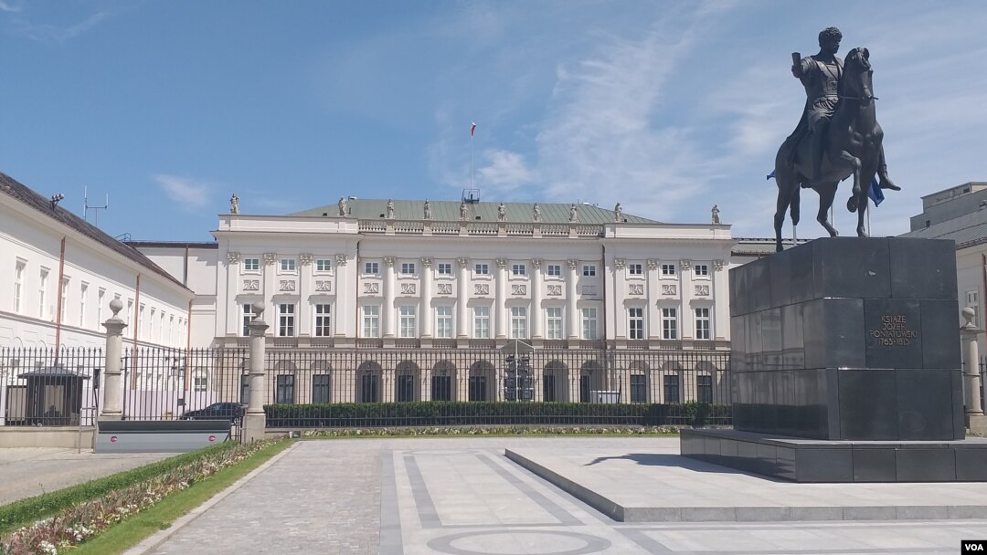 Президентский дворец в Варшаве (архивное фото)