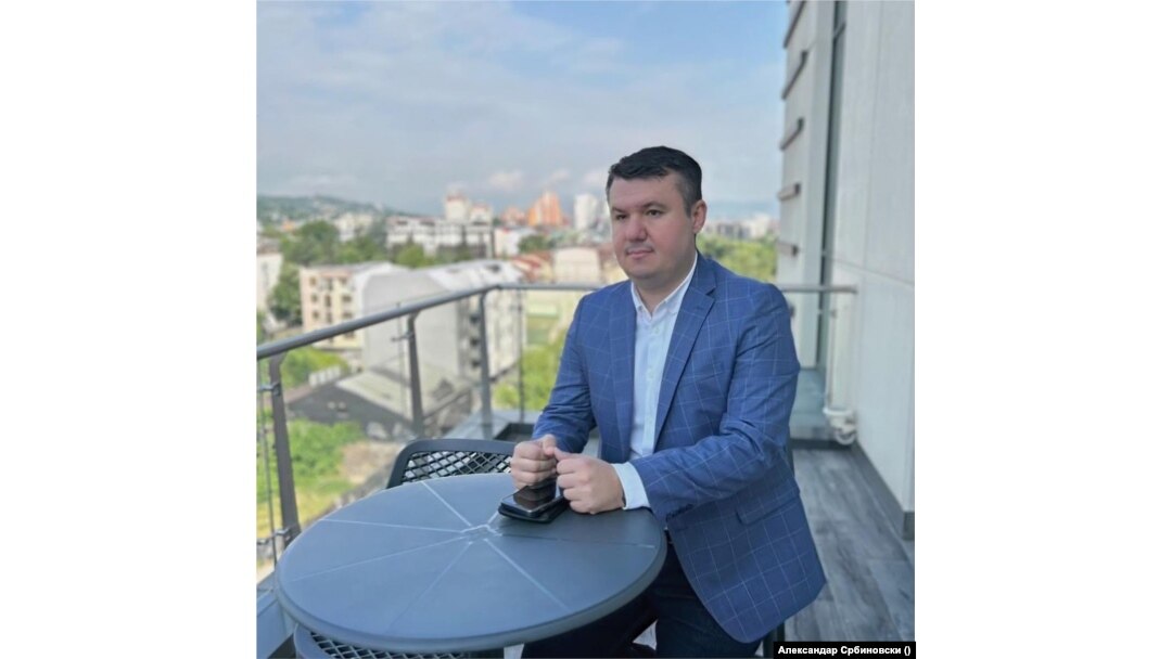 Александар Србиновски, безбедносен аналитичар
