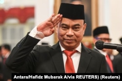 Pelantikan Budi Arie Setiadi sebagai Menteri Komunikasi dan Informatika menggantikan Johnny G. Plate di Jakarta, 17 Juli 2023. (Foto: Antara/Hafidz Mubarak A/via REUTERS)