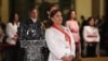 Presidenta del Perú, Dina Boluarte, asiste a la solemne misa en la Catedral de Lima.