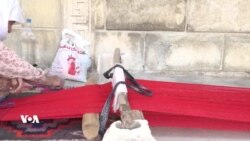 پاراستنی پیشەی تەون و تەونکاری لە کۆبانی
