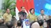 Presiden Joko Widodo didampingi Menteri Keuangan RI Sri Mulyani, pada acara penyerahan secara digital Daftar Isian Pelaksanaan Anggaran (DIPA) dan Buku Daftar Alokasi Transfer ke Daerah (TKD) tahun 2024 di Istana Negara, 29 November 2023. (Twitter/@jokowi)