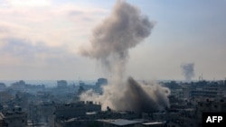 حمله ارتش اسرائیل به رفح در حنوب نوار غزه در واکنش به حملات راکتی حماس