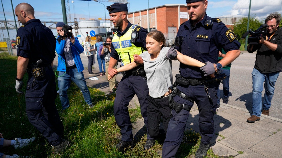 Climate Activist Greta Thunberg Fined Again for Climate Protest in Sweden