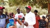 Baciro Djá, presidente da Frente Patriótica de Salvação Nacional (FREPASNA), em campanha, Guiné-Bissau
