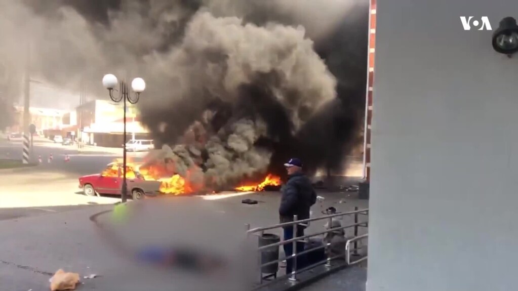Лекарите во украинските локални болници вежбаат масовно примање повредени лица