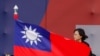 台湾总统：两岸关系由人民意志决定 台湾要“有尊严的和平”