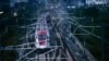 Uji coba rel kereta api cepat Jakarta-Bandung di Tegalluar, Bandung, Provinsi Jawa Barat, 19 Mei 2023. (Antara Foto/Raisan Al Farisi/via REUTERS)