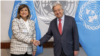 La vicepresidenta de Guatemala, Karin Herrera Aguilar, junto al Secretario General de las Naciones Unidas, Antonio Guterres. 