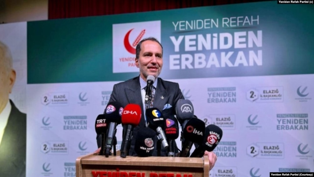Yeniden Refah Partisi Genel Başkanı Fatih Erbakan, 31 Mart'ta yapılacak yerel seçimlerde ittifak yapmama kararı aldıklarını bildirdi.