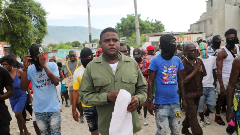 Violences en Haïti: un influent chef de gang menace d'une 