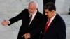 El presidente de Venezuela, Nicolás Maduro, y el presidente de Brasil, Luiz Inácio Lula da Silva, en el Palacio del Planalto durante una cumbre con presidentes de América del Sur, en Brasilia, el 29 de mayo de 2023.