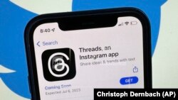 Aplikasi media sosial 'Threads' di App Store AS, Selasa, 4 Juli 2023. Meta siap meluncurkan aplikasi baru yang tampaknya meniru Twitter di tantangan langsung ke platform media sosial milik miliarder Elon Musk. (Christoph Dernbach/dpa via AP)