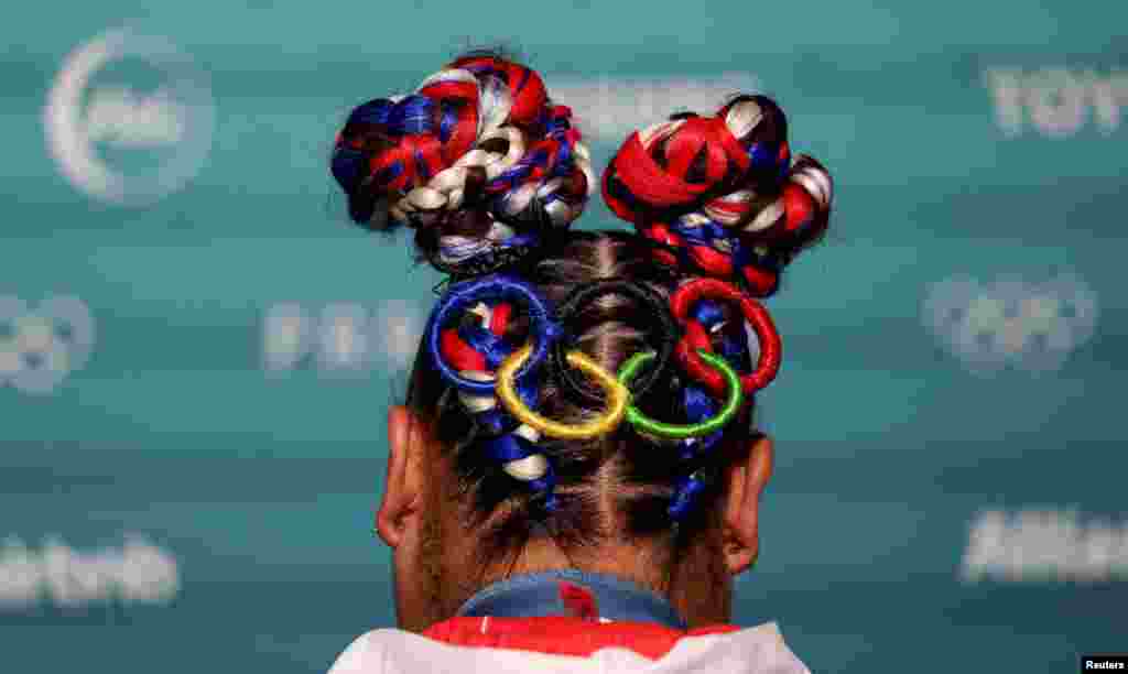 Hair style of bronze medalist Emily Campbell of Britain is pictured after the women&#39;s +81kg weightlifting during the Paris 2024 Olympics in South Paris Arena 6 in Paris, France.