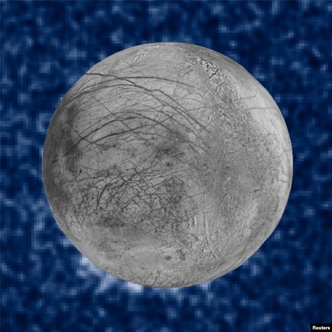 A composite image shows suspected plumes of water vapor being released from Jupiter's moon Europa in a NASA Hubble Space Telescope picture taken January 26, 2014. (NASA/ESA/W. Sparks (STScI)/USGS Astrogeology Science Center/Handout via Reuters)