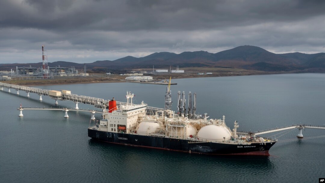 FILE - The tanker 'Sun Arrows' loads its cargo of liquefied natural gas from the Sakhalin-2 project in the port of Prigorodnoye, Russia, Oct. 29, 2021. 