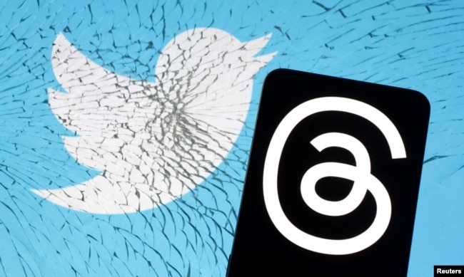 Meta Threads app logo is placed on broken Twitter app logo in this illustration taken, July 7, 2023. (REUTERS/Dado Ruvic/Illustration)