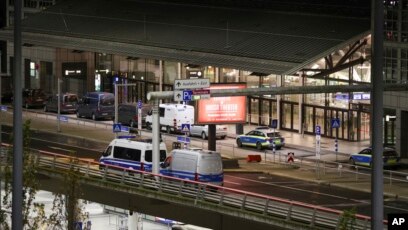 Passengers Warned to Avoid Hamburg Airport Amid Hostage Situation