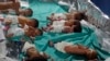 Bayi-bayi Palestina yang lahir prematur di Rumah Sakit Shifa Kota Gaza, Minggu, 12 November 2023. (Dr. Marwan Abu Saada via AP)