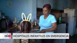 Dormir en el piso y dejar de comer: los sacrificios de las madres con niños hospitalizados en Venezuela