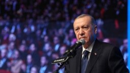 Erdoğan, AK Parti İnsan Hakları Başkanlığı’nın Dünya İnsan Hakları Günü nedeniyle İstanbul Haliç Kongre Merkezi’nde düzenlediği “İnsanlığın Yüzü” adlı programda konuştu